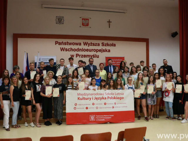 Międzynarodowa Szkoła Letnia Kultury i Języka Polskiego po raz ósmy w PWSW!