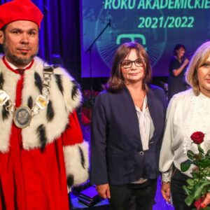 Pani Beata Dudek odznaczona Medalem Srebrnym za Długoletnią Służbę